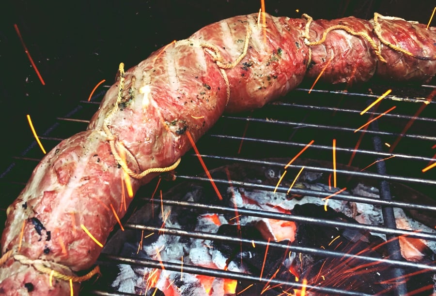 Christmas Dinner? Impress Your Family with a Bavette Roll! Bild 10 - KLAUWE BBQ