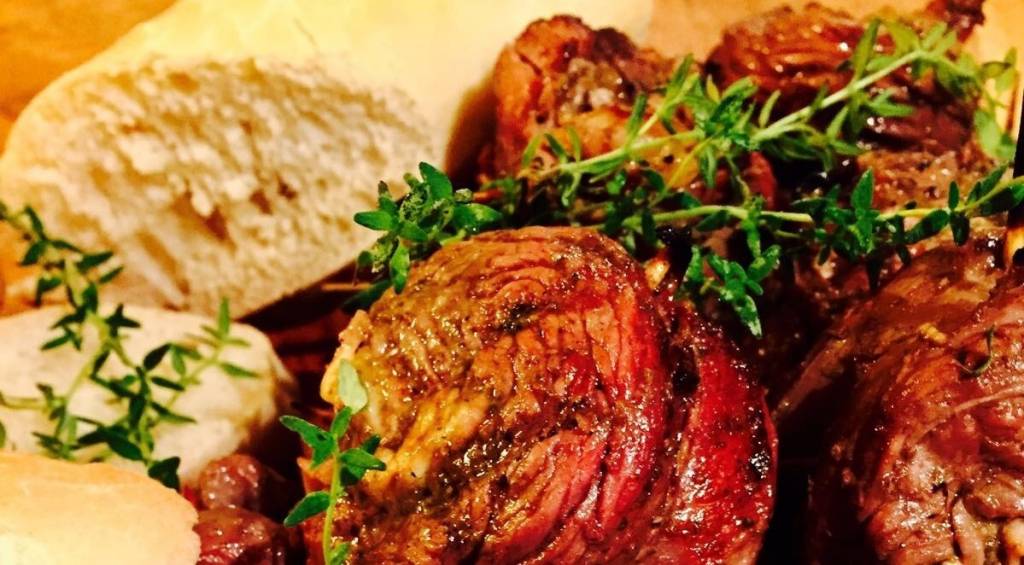 Christmas Dinner? Impress Your Family with a Bavette Roll! Bild 2 - KLAUWE BBQ
